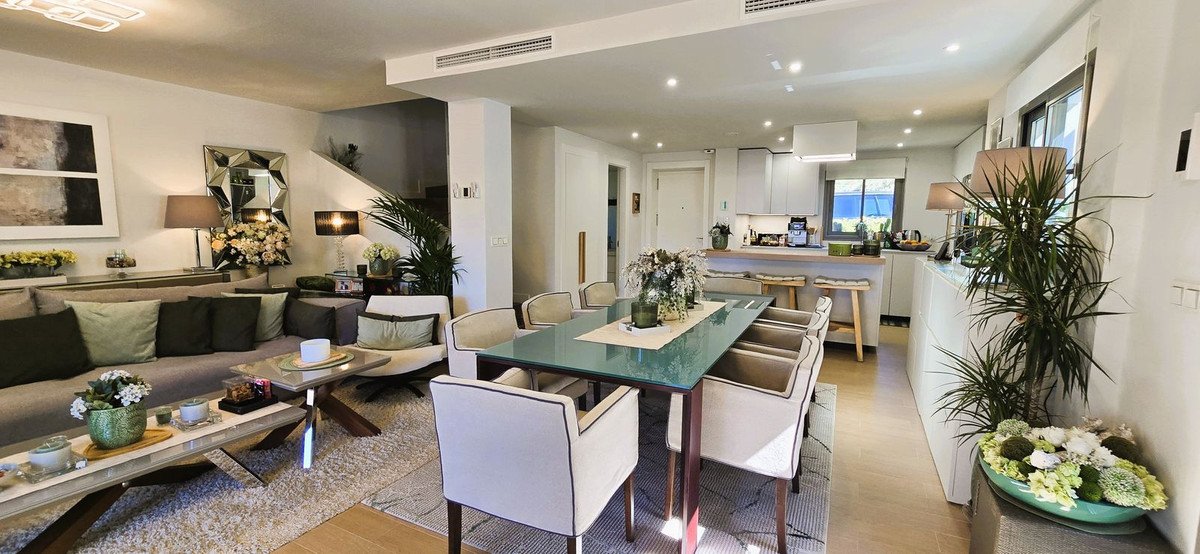 3 Bed Semi-Detached House in Mijas Costa