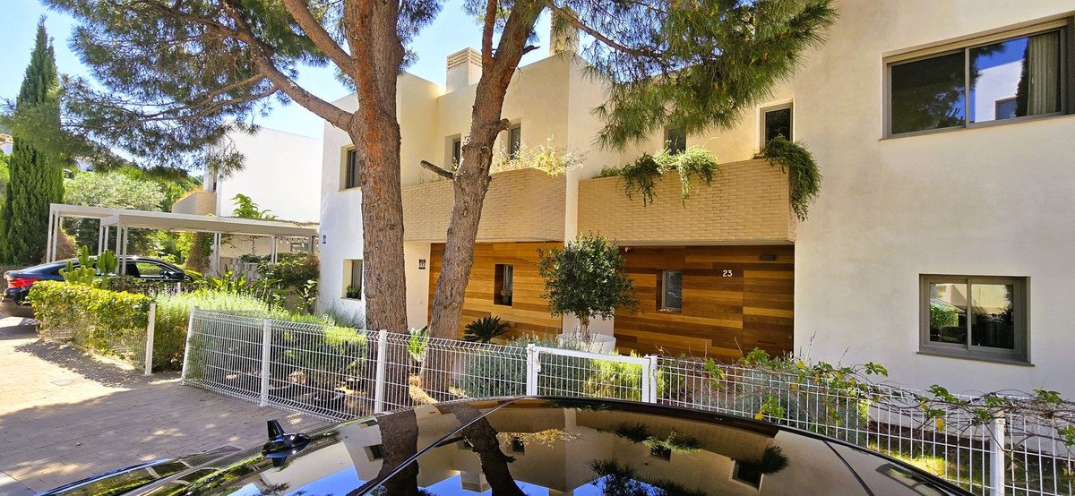 3 Bed Semi-Detached House in Mijas Costa