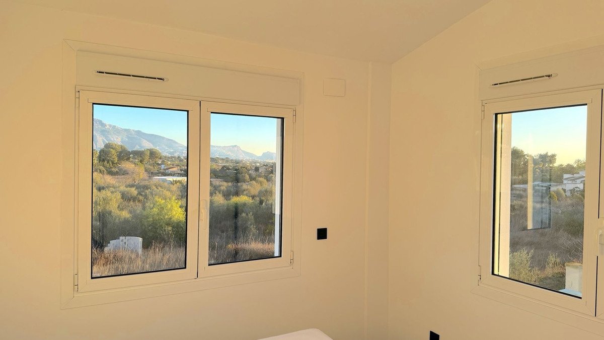 4 Bed Detached Villa in L'Alfás del Pi