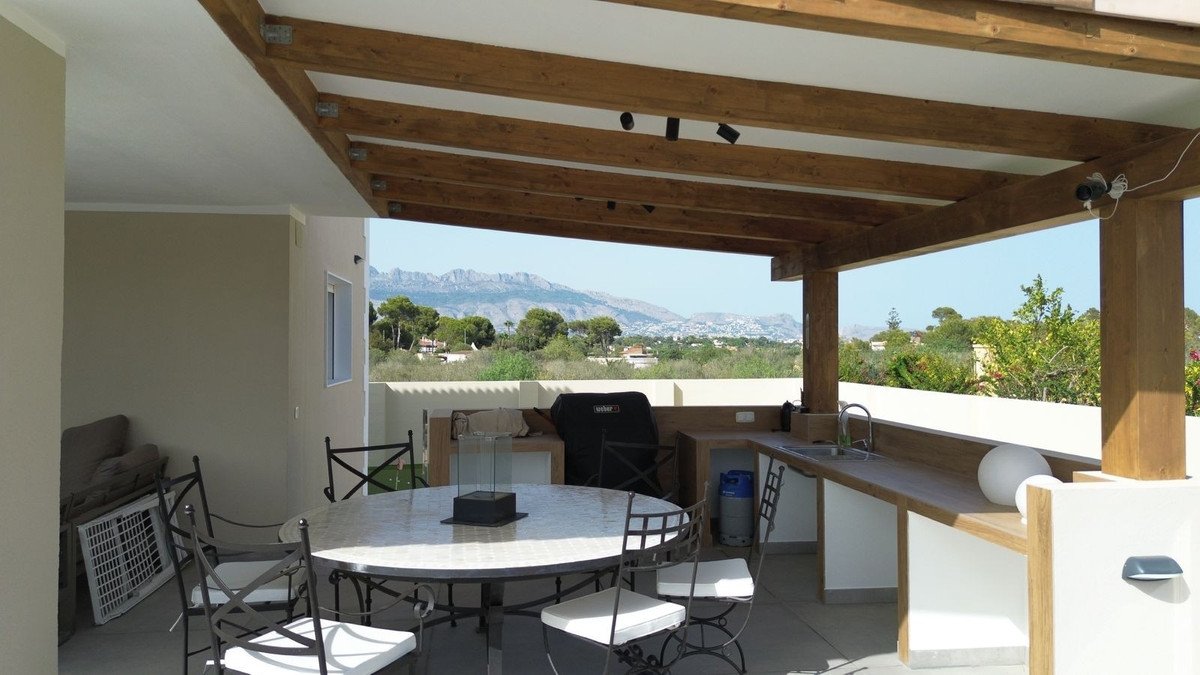 4 Bed Detached Villa in L'Alfás del Pi