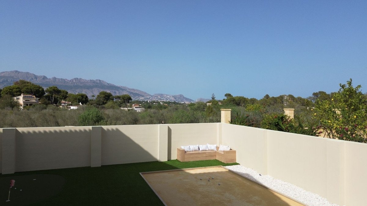 4 Bed Detached Villa in L'Alfás del Pi