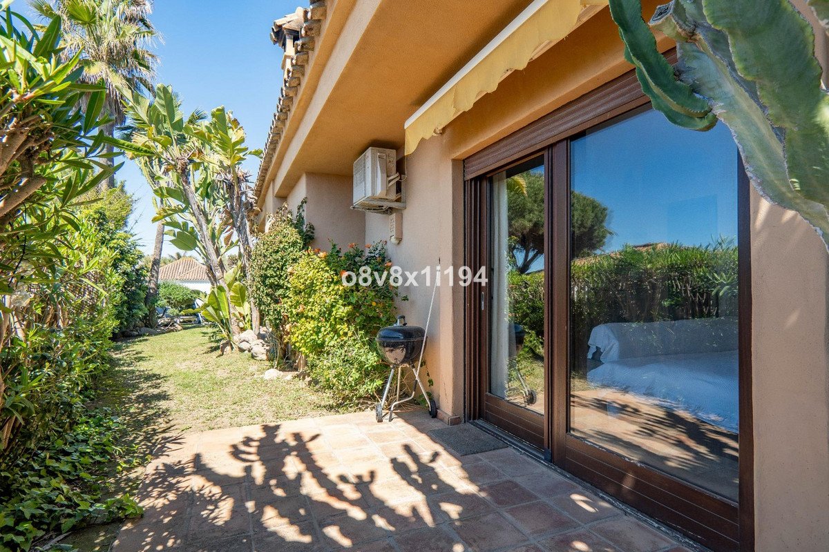2 Bed Detached Villa in Marbella