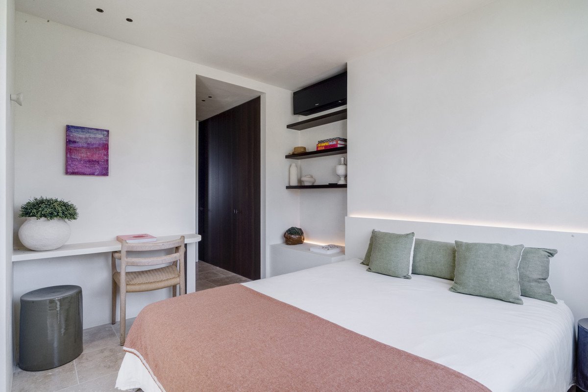 5 Bed Penthouse Duplex in The Golden Mile