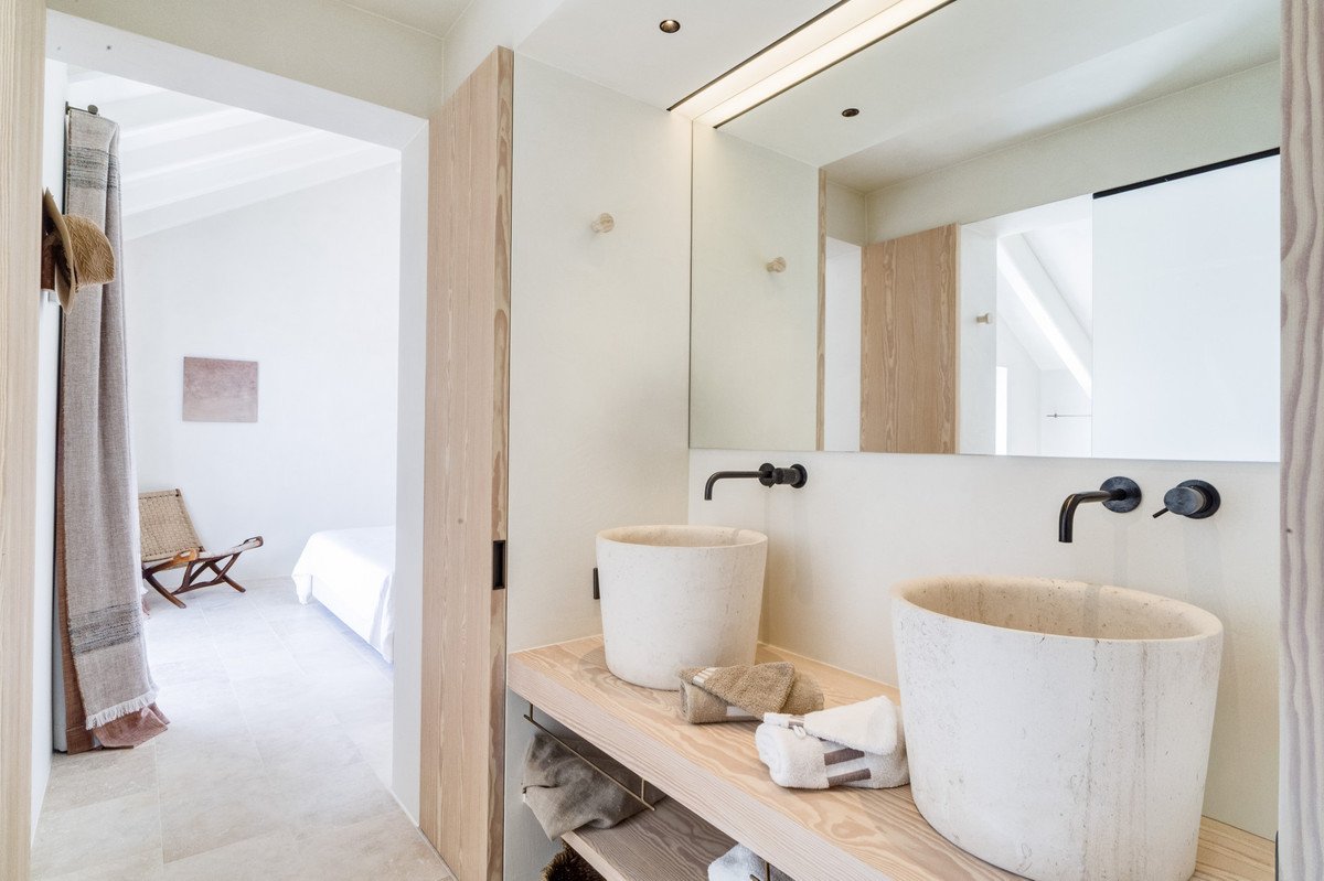 5 Bed Penthouse Duplex in The Golden Mile