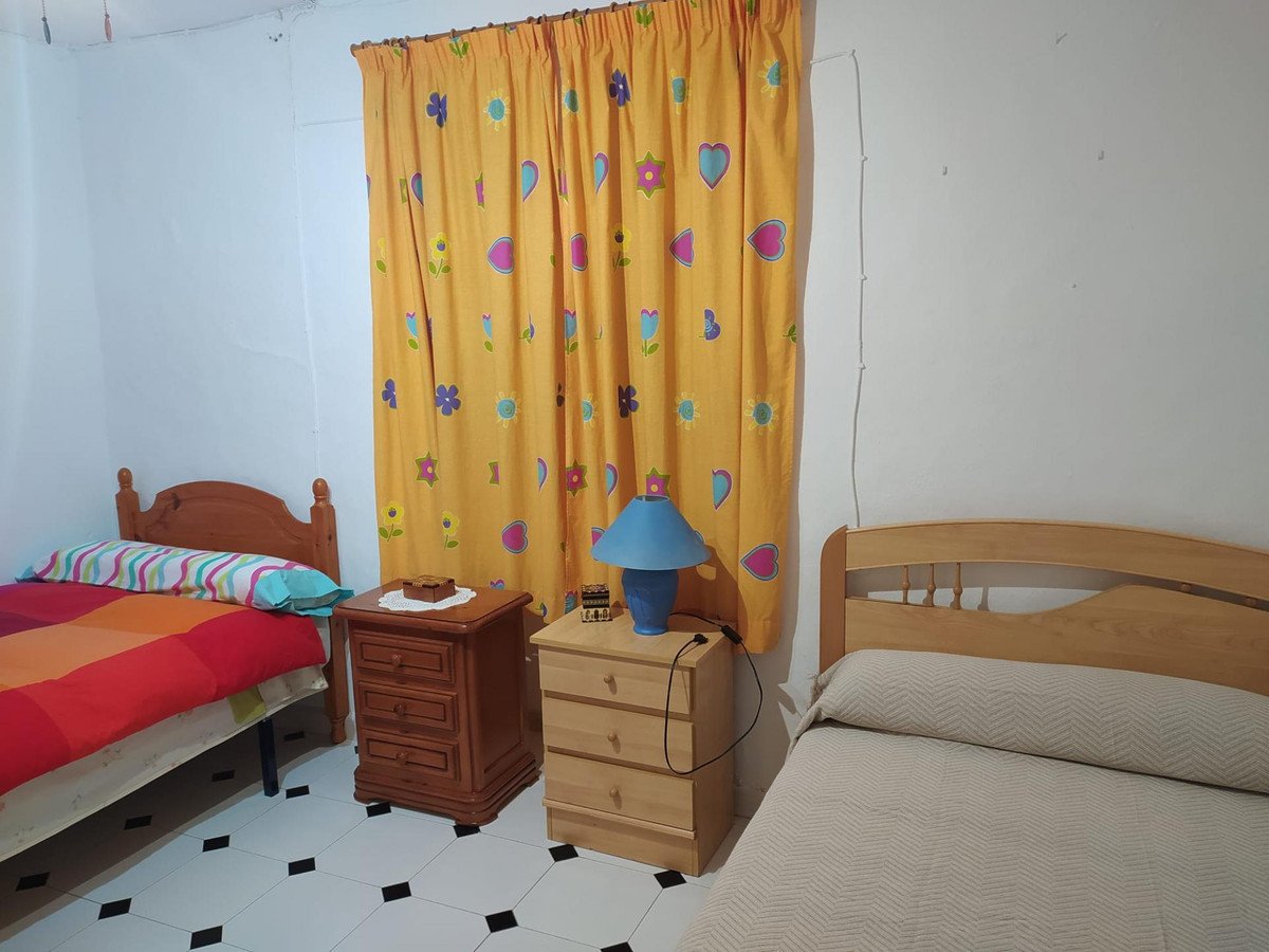 5 Bed Detached Villa in Casarabonela