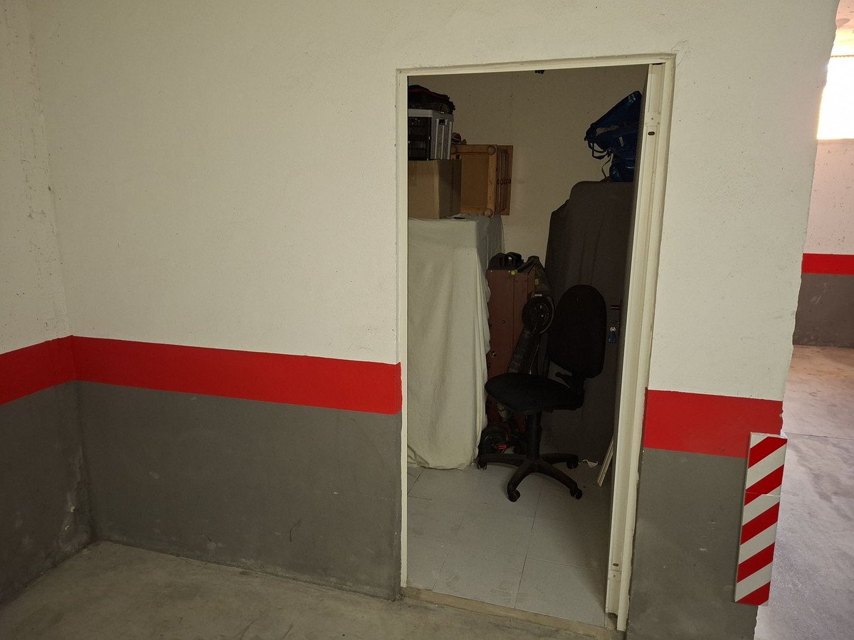 2 Bed Ground Floor Apartment in La Duquesa