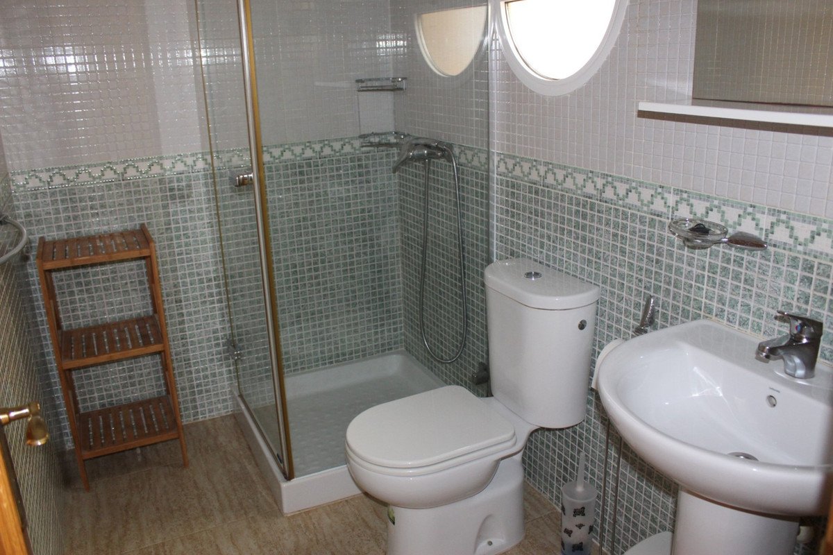 3 Bed Semi-Detached House in Montemar