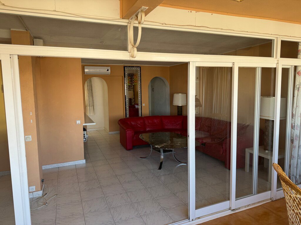 3 Bed Middle Floor Apartment in Los Boliches