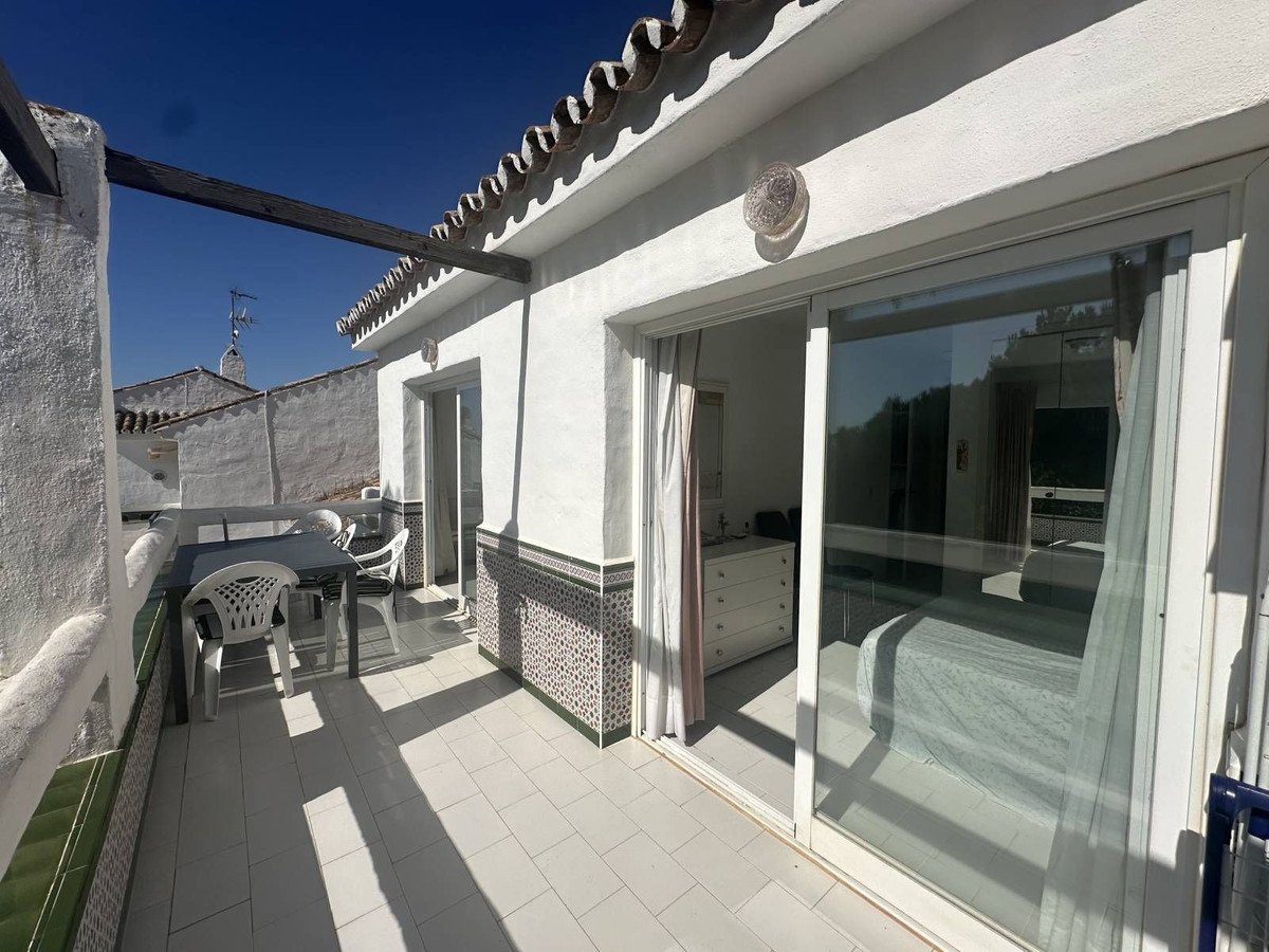 3 Bed Top Floor Apartment in Riviera del Sol