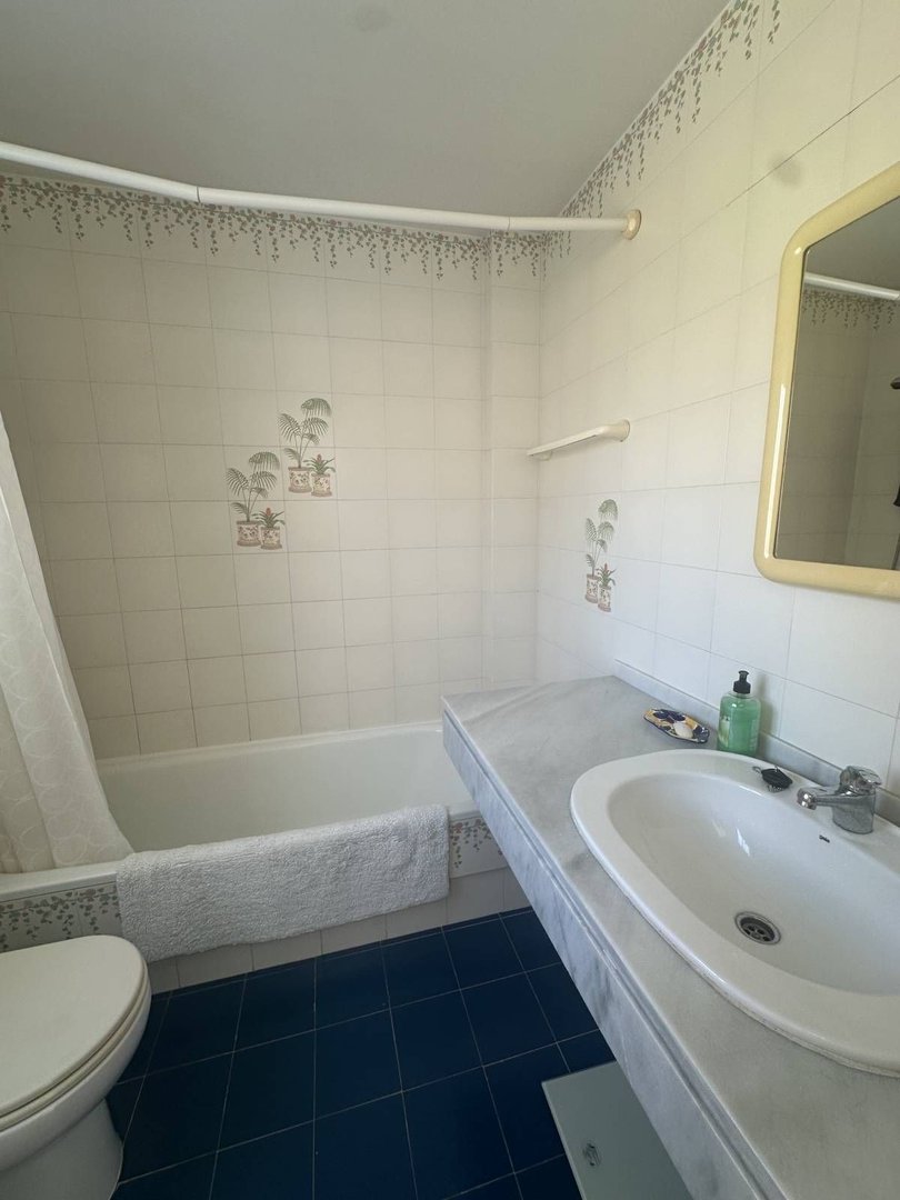 3 Bed Top Floor Apartment in Riviera del Sol