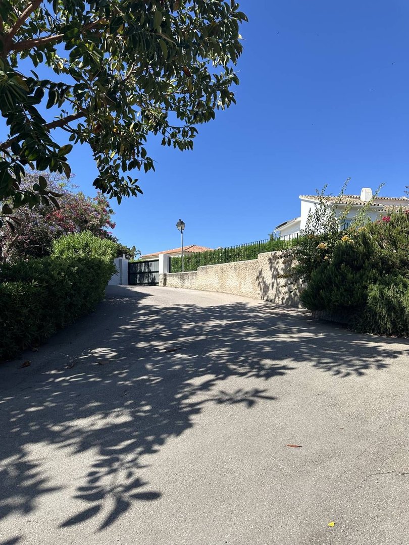 3 Bed Top Floor Apartment in Riviera del Sol
