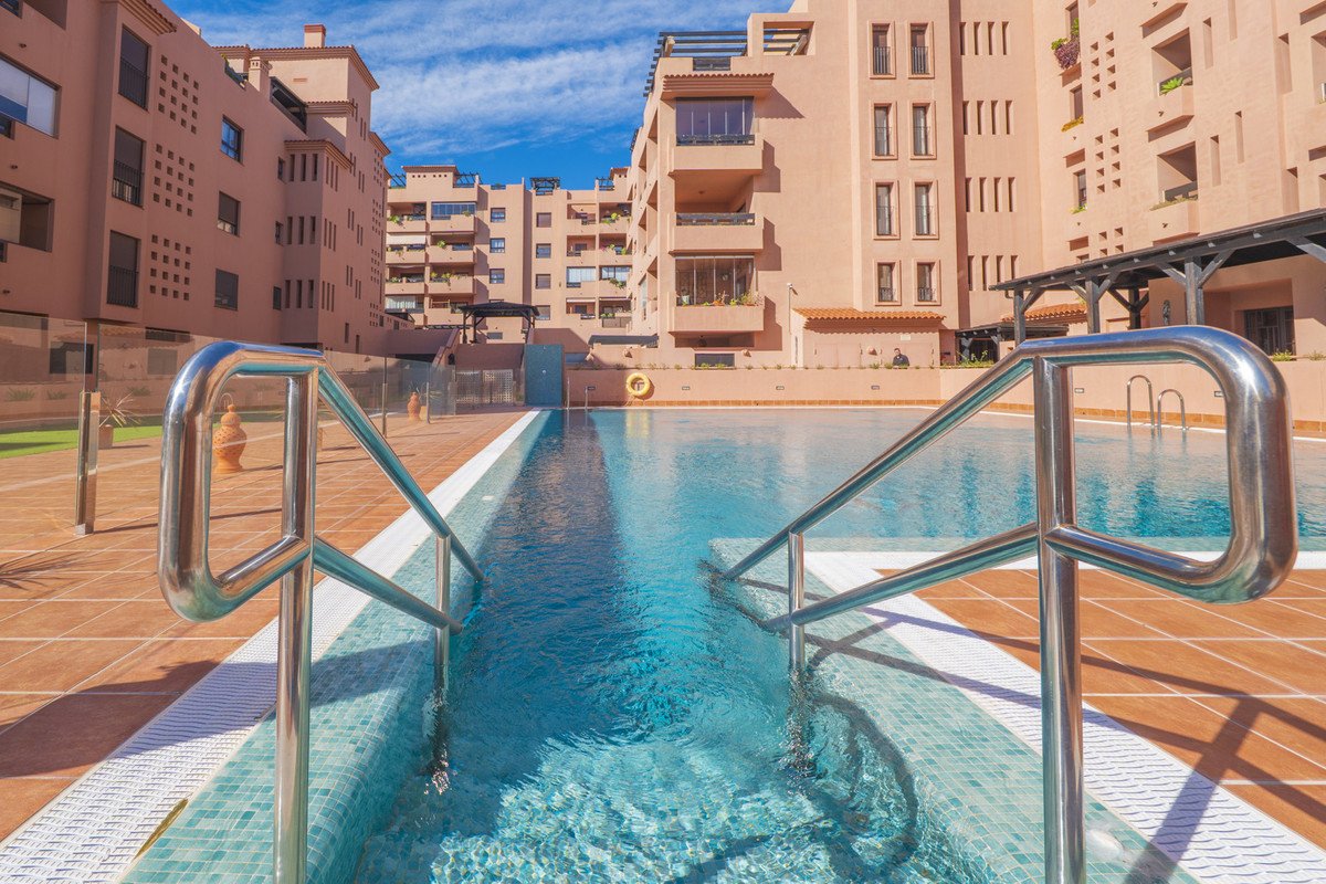3 Bed Middle Floor Apartment in Arroyo de la Miel