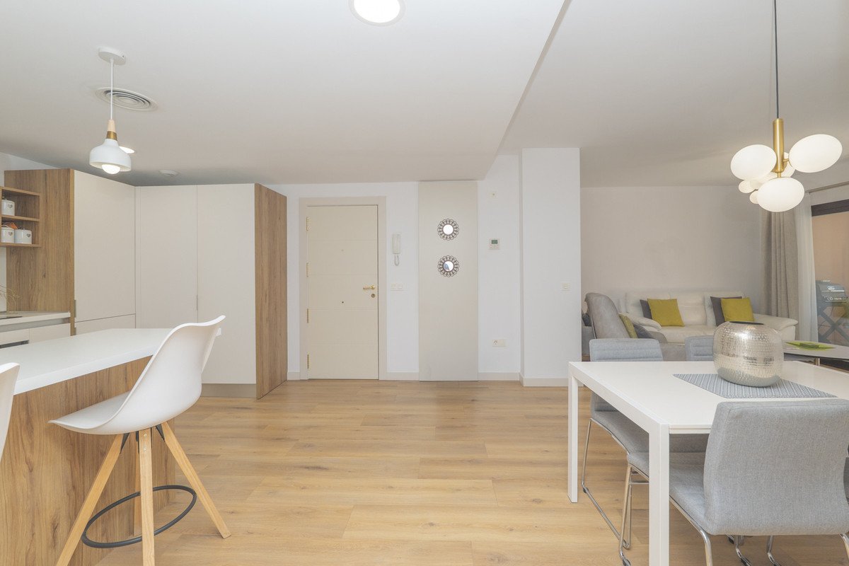 3 Bed Middle Floor Apartment in Arroyo de la Miel