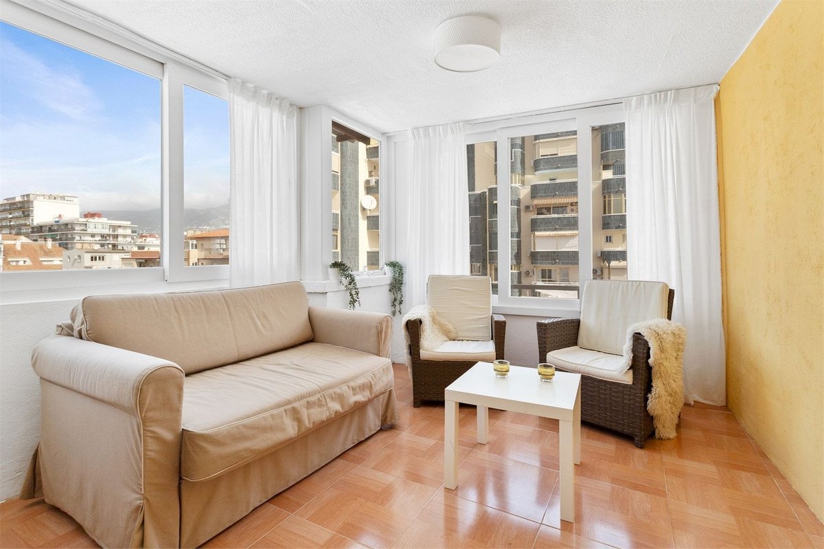 3 Bed Top Floor Apartment in Fuengirola