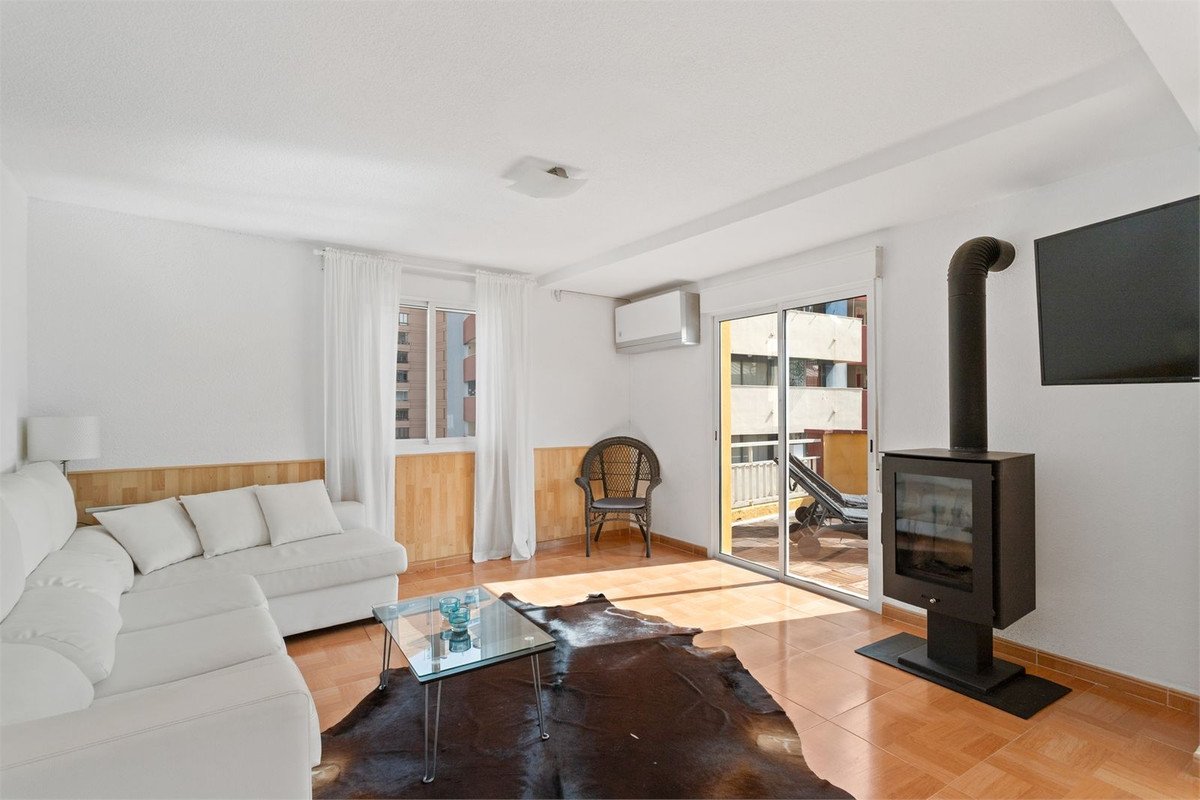 3 Bed Top Floor Apartment in Fuengirola
