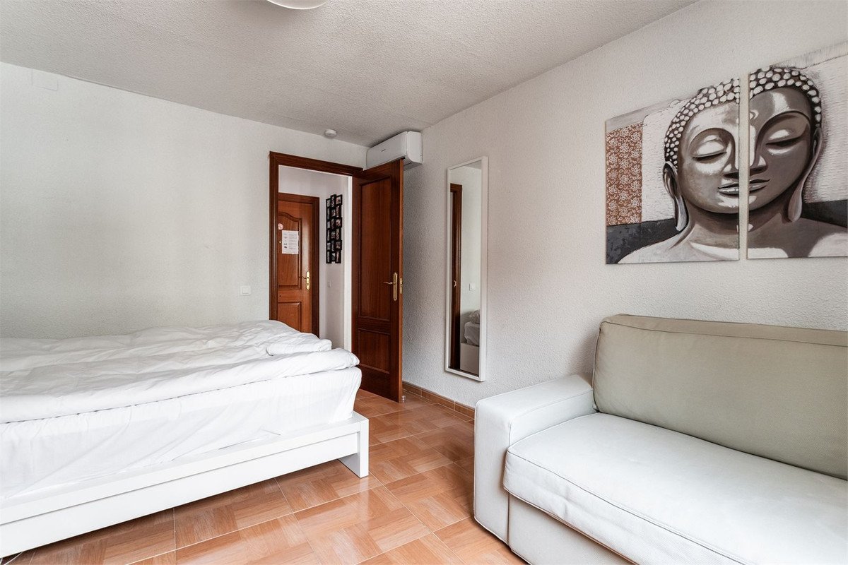 3 Bed Top Floor Apartment in Fuengirola
