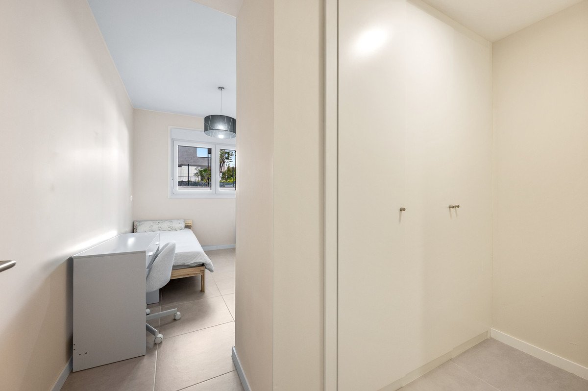 2 Bed Ground Floor Apartment in Estepona