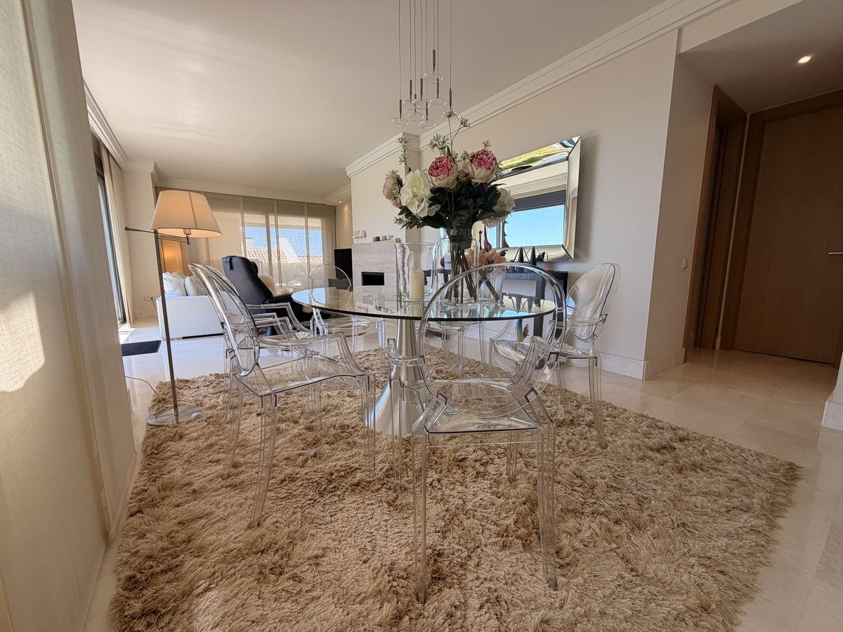 2 Bed Ground Floor Apartment in Altos de los Monteros