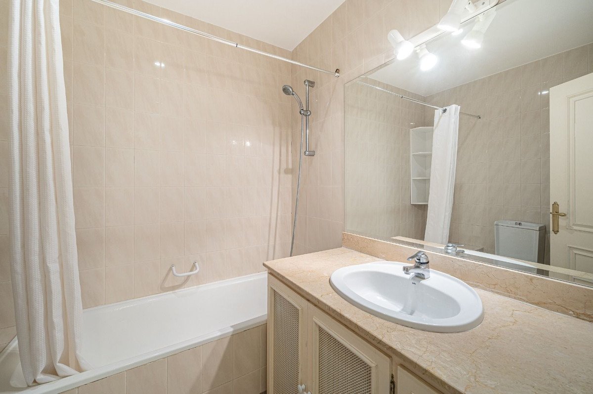 4 Bed Townhouse in La Quinta