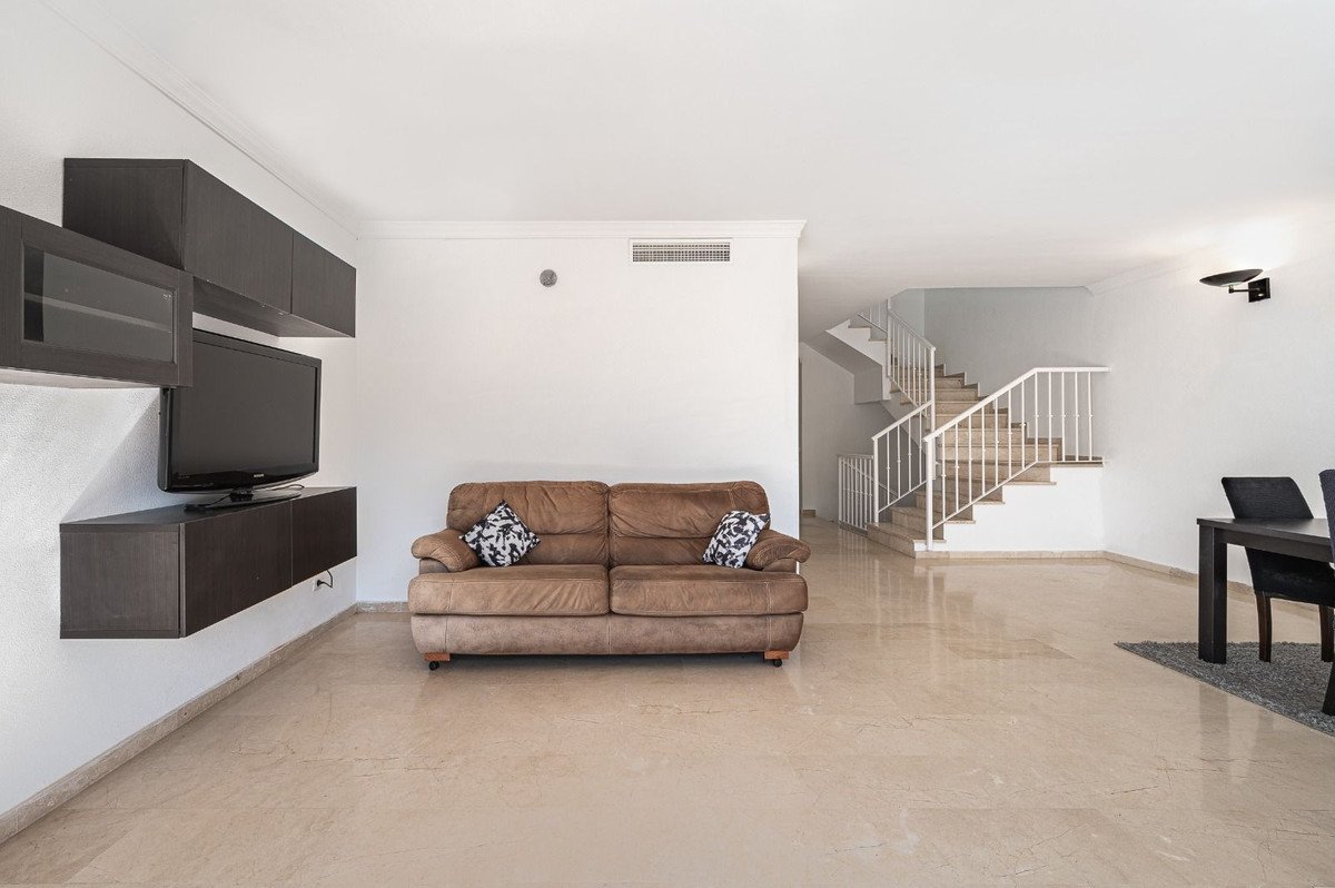 4 Bed Townhouse in La Quinta