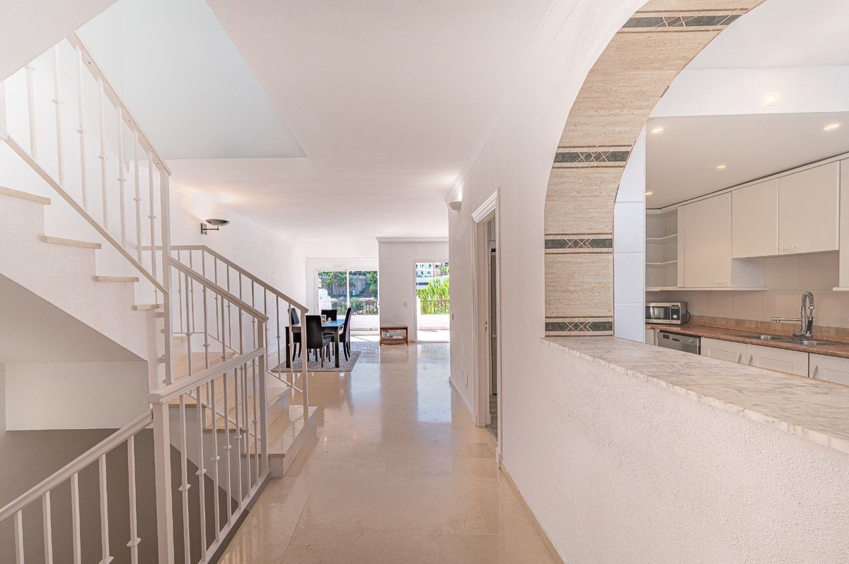 4 Bed Townhouse in La Quinta