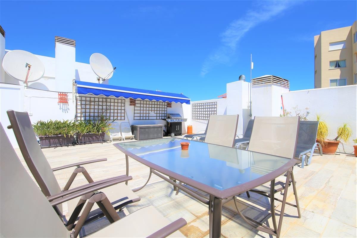 2 Bed Penthouse in Estepona