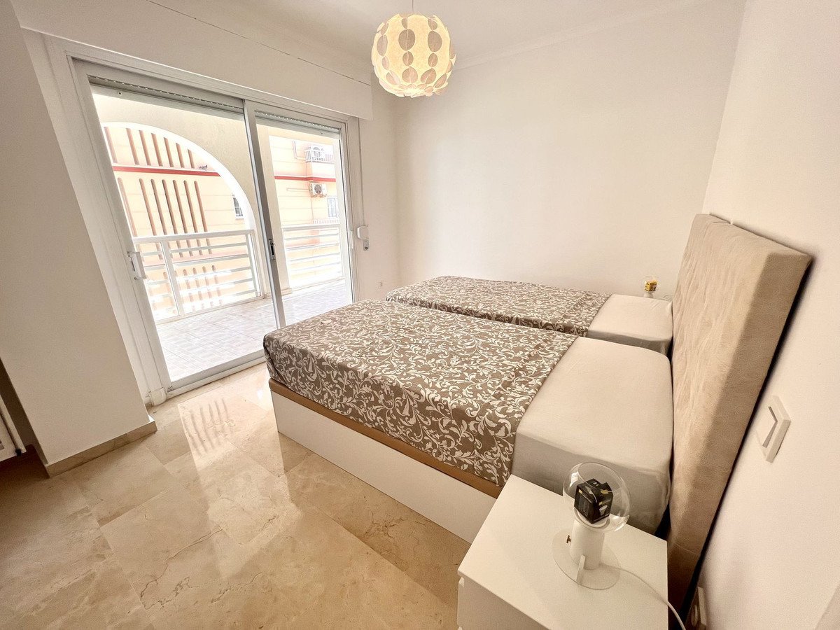 3 Bed Middle Floor Apartment in Fuengirola