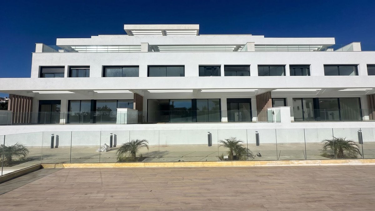 3 Bed Duplex in Estepona
