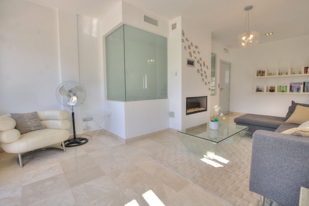4 Bed Detached Villa in La Cala Golf