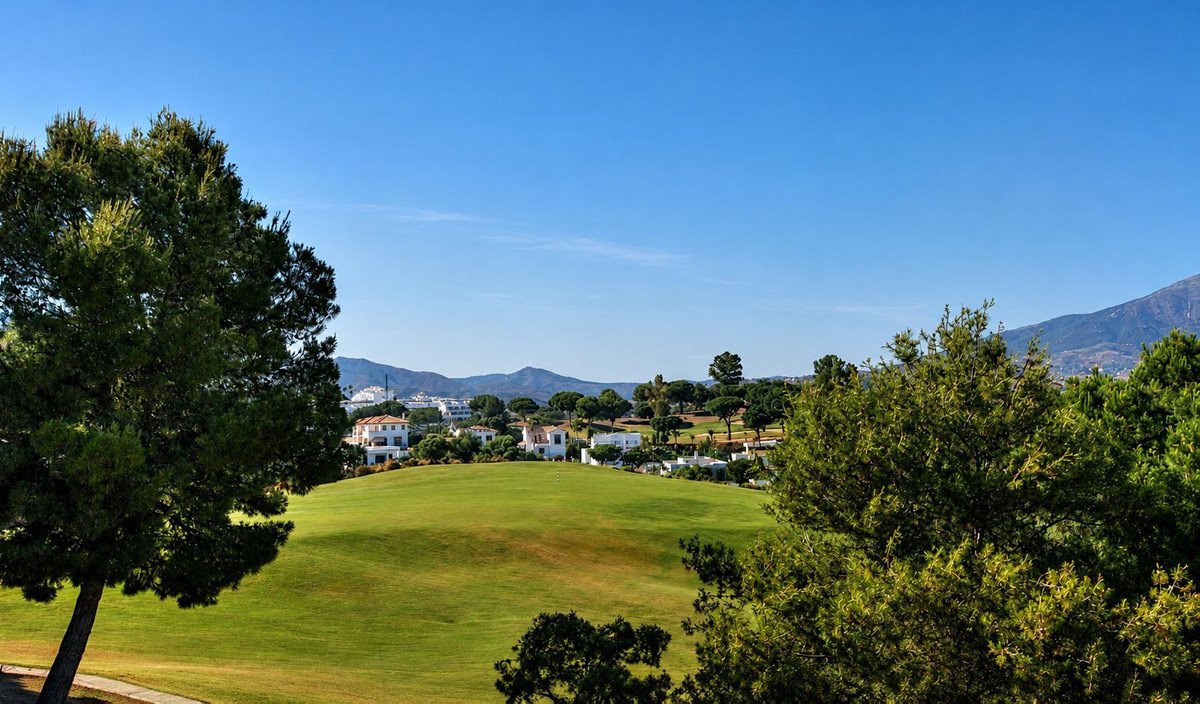 4 Bed Detached Villa in La Cala Golf
