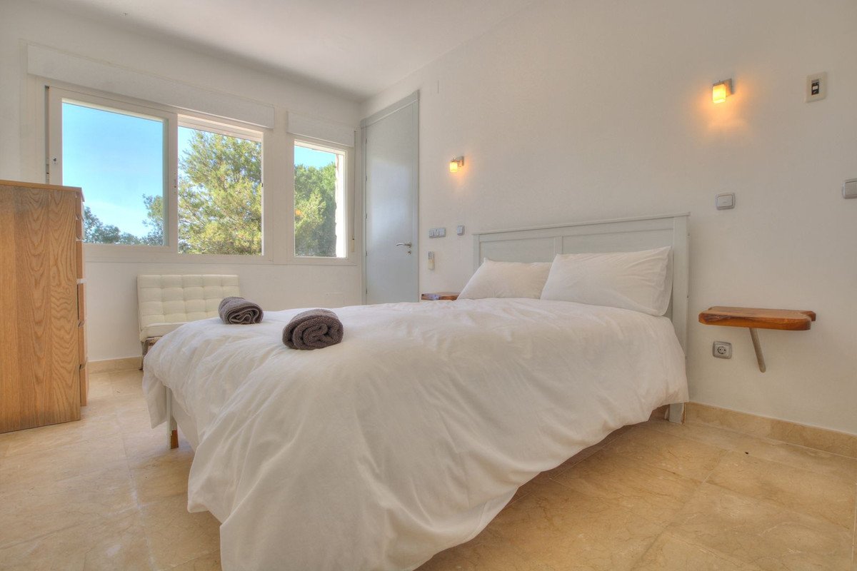 4 Bed Detached Villa in La Cala Golf