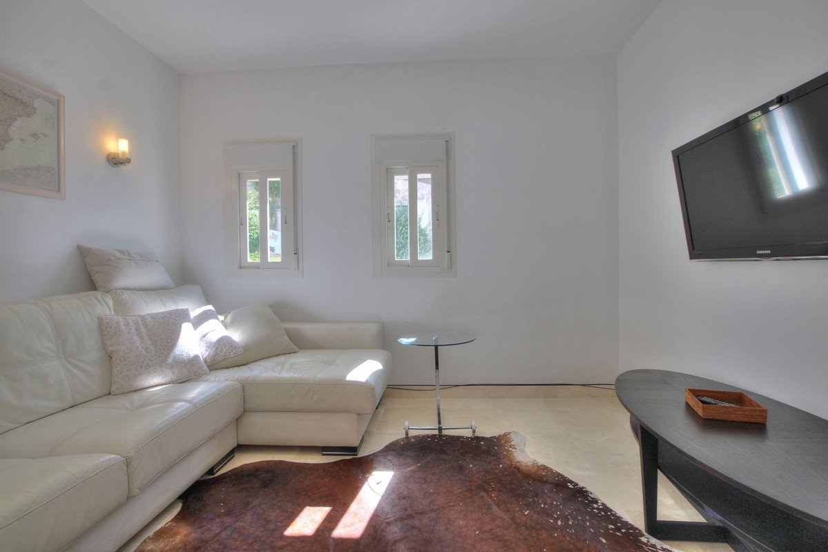 4 Bed Detached Villa in La Cala Golf