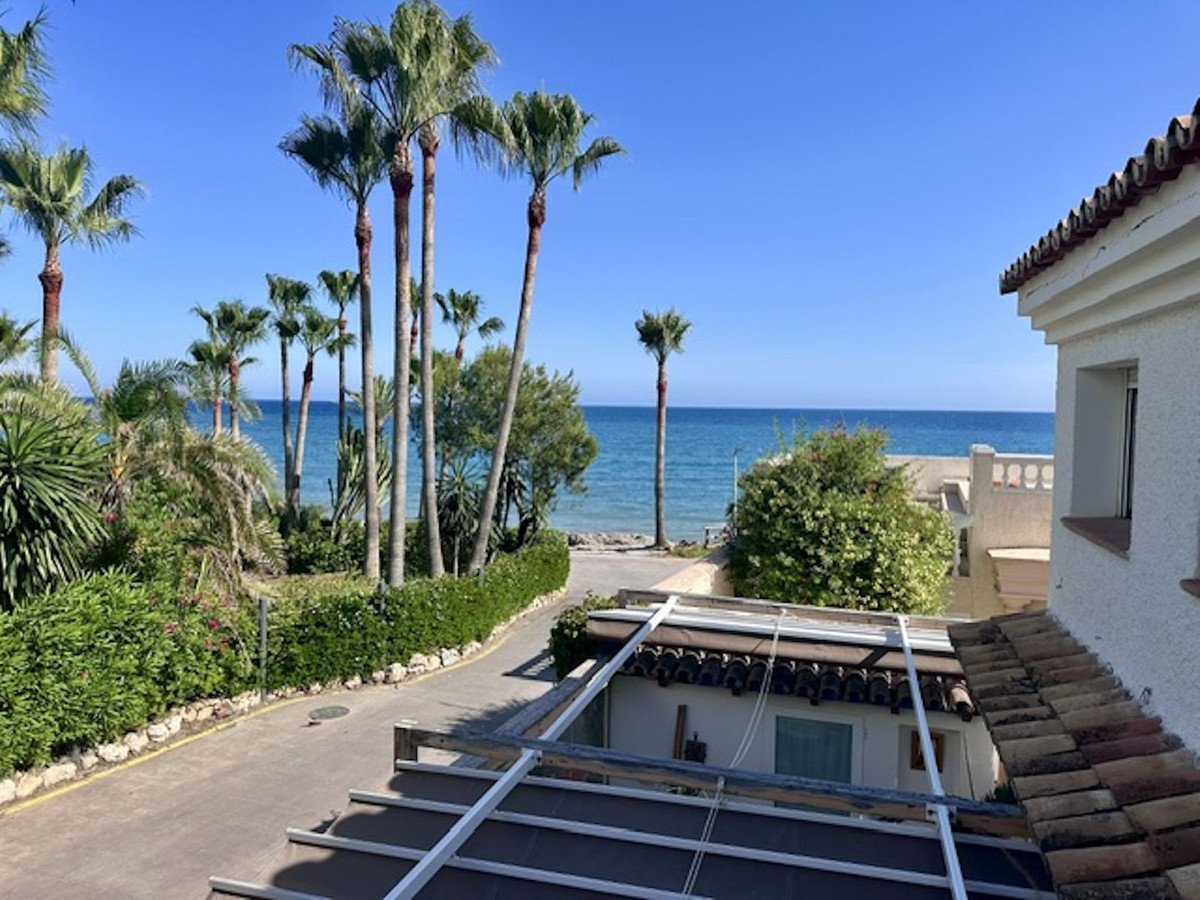 3 Bed Townhouse in Estepona