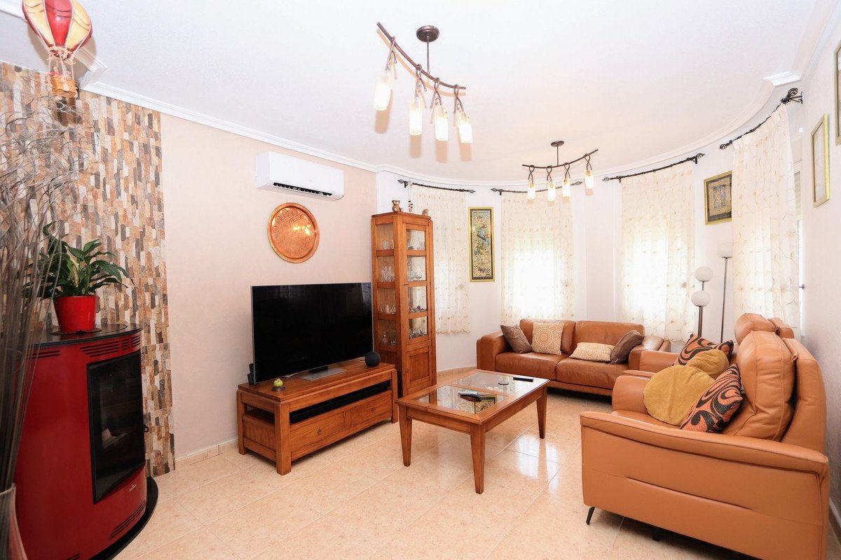 3 Bed Detached Villa in Sucina