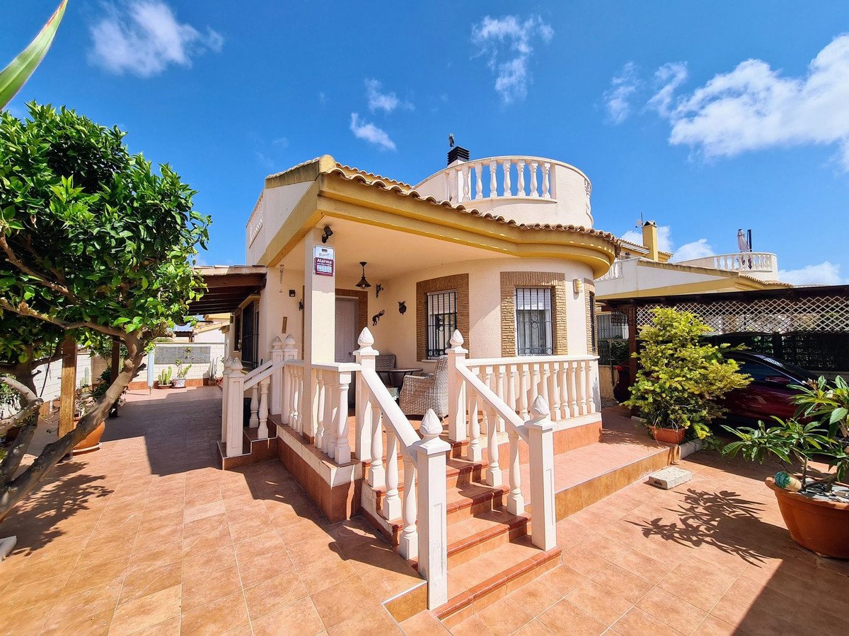 3 Bed Detached Villa in Sucina