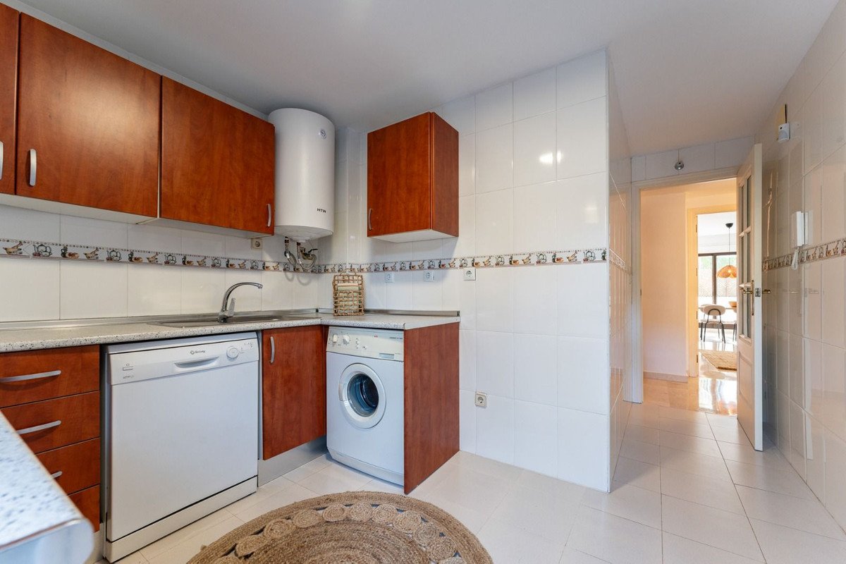3 Bed Ground Floor Apartment in Estepona