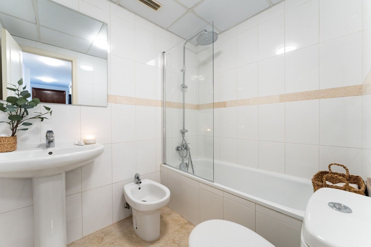 3 Bed Ground Floor Apartment in Estepona