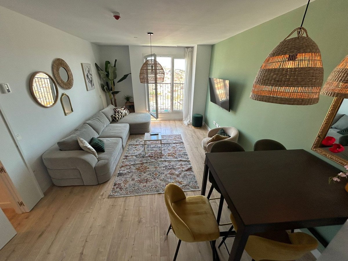 3 Bed Top Floor Apartment in Martiricos