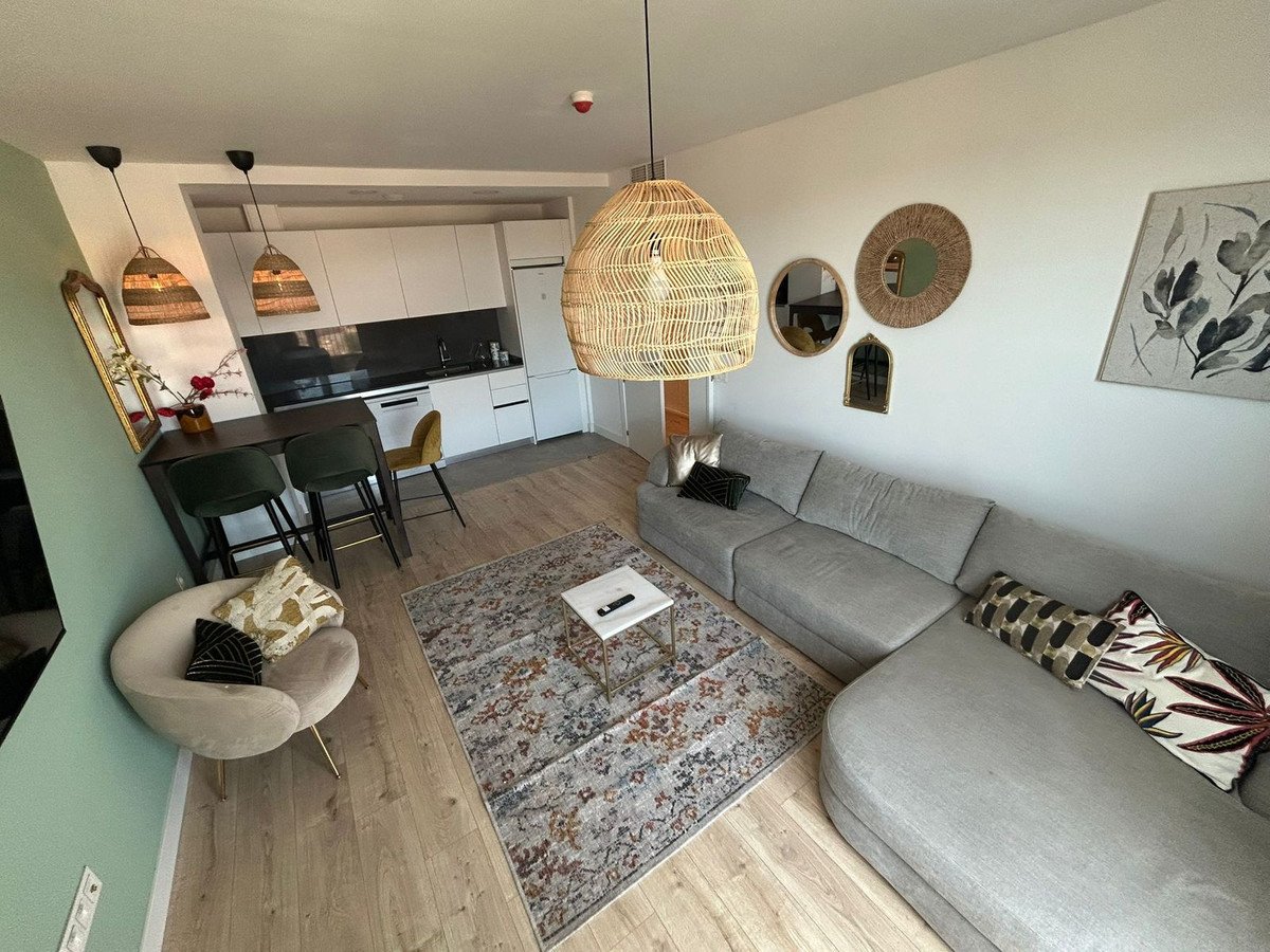 3 Bed Top Floor Apartment in Martiricos