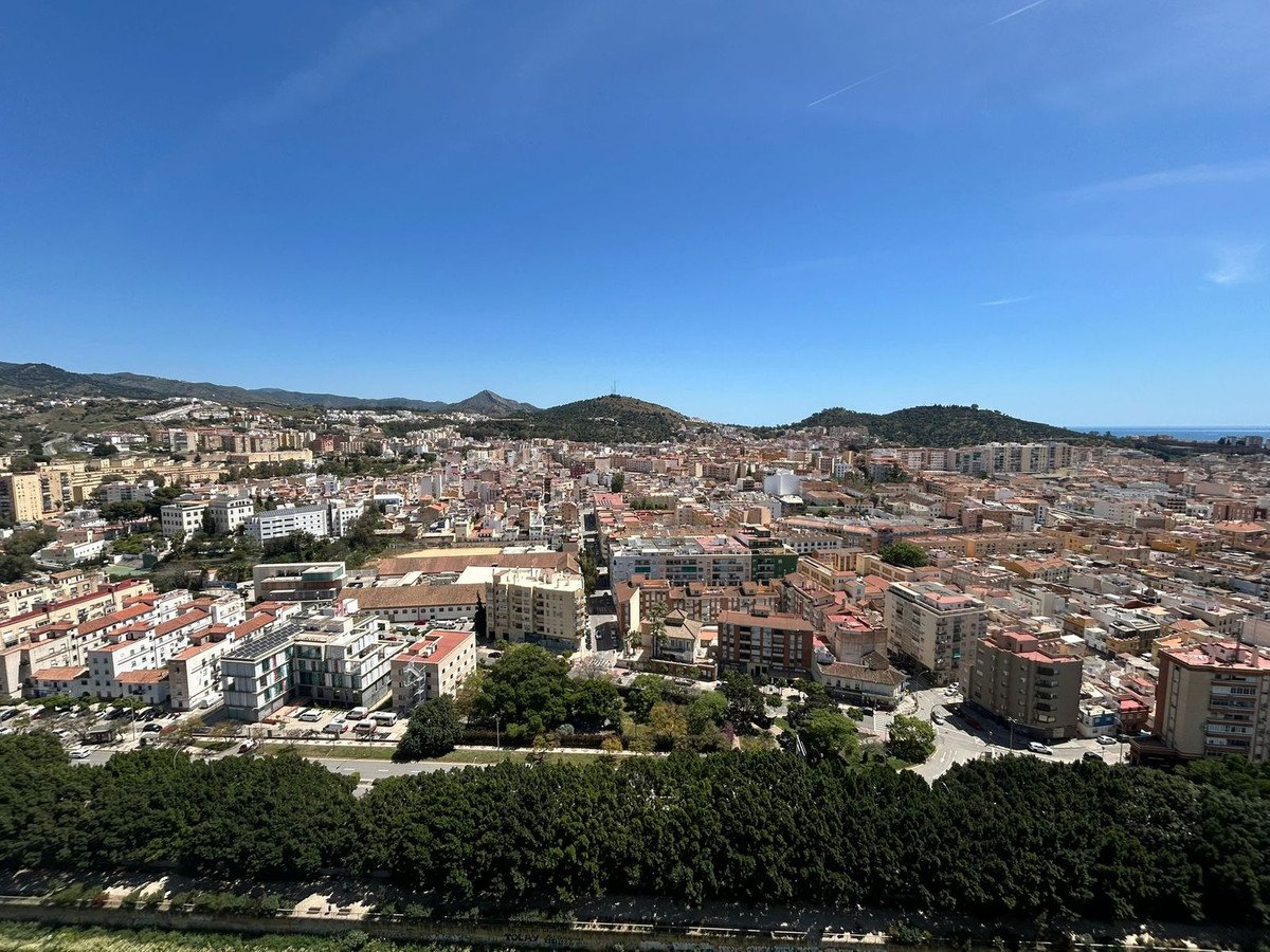3 Bed Top Floor Apartment in Martiricos