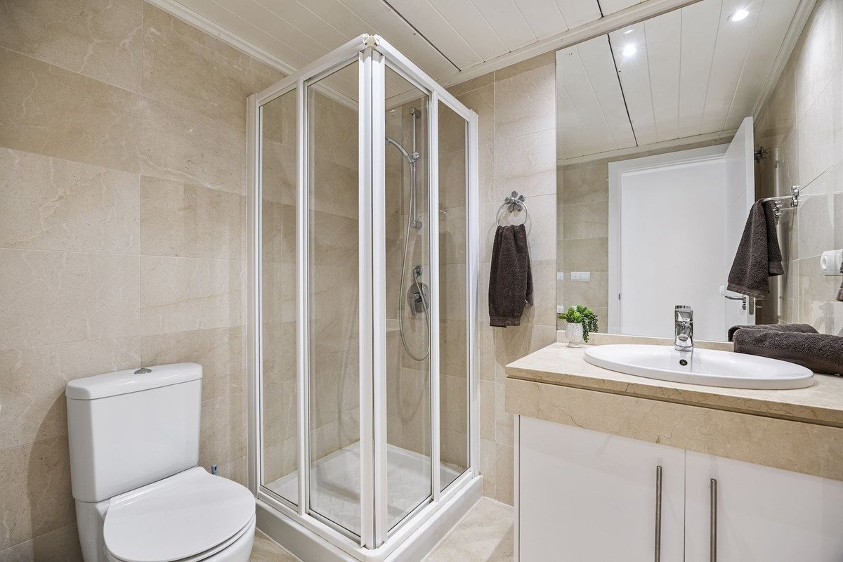 3 Bed Penthouse Duplex in Los Arqueros
