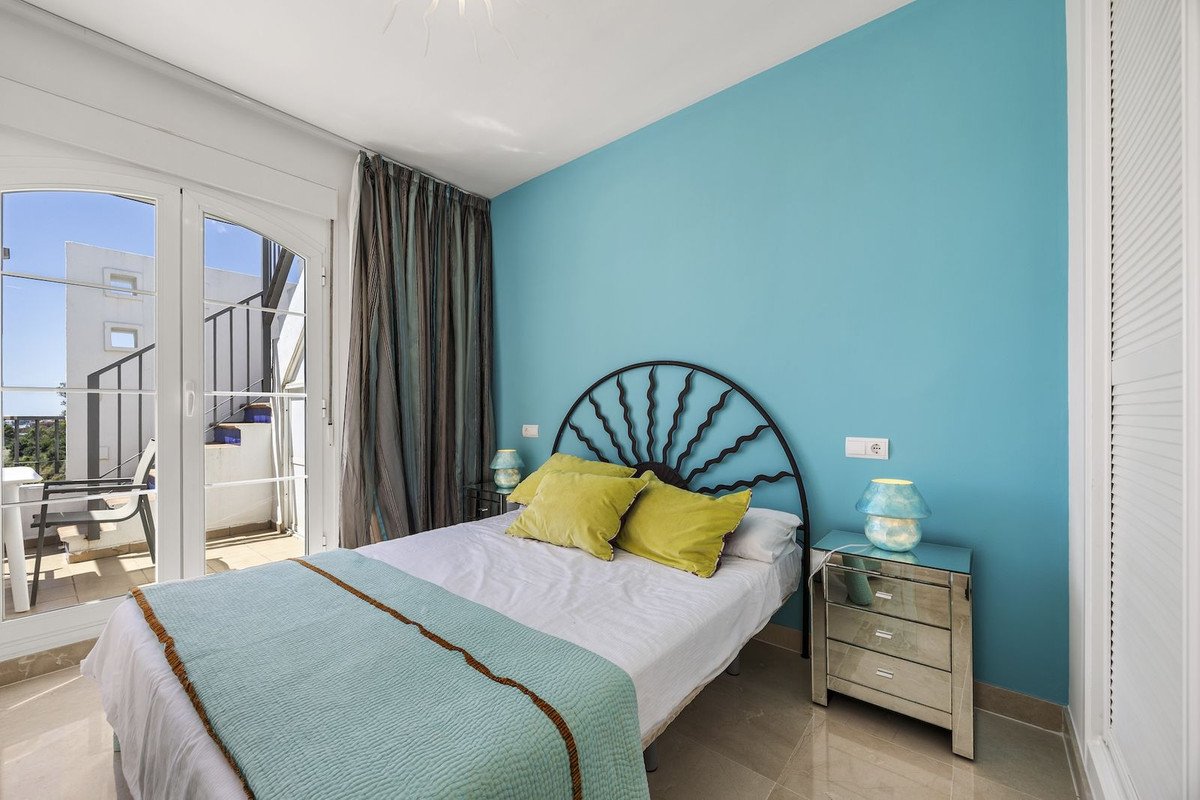 3 Bed Penthouse Duplex in Los Arqueros