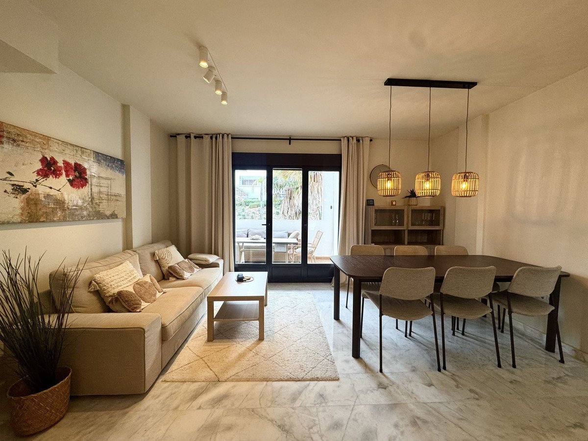 3 Bed Townhouse in Riviera del Sol