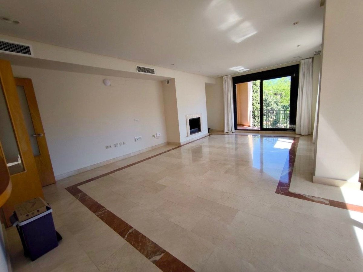 2 Bed Penthouse in Puerto Banús