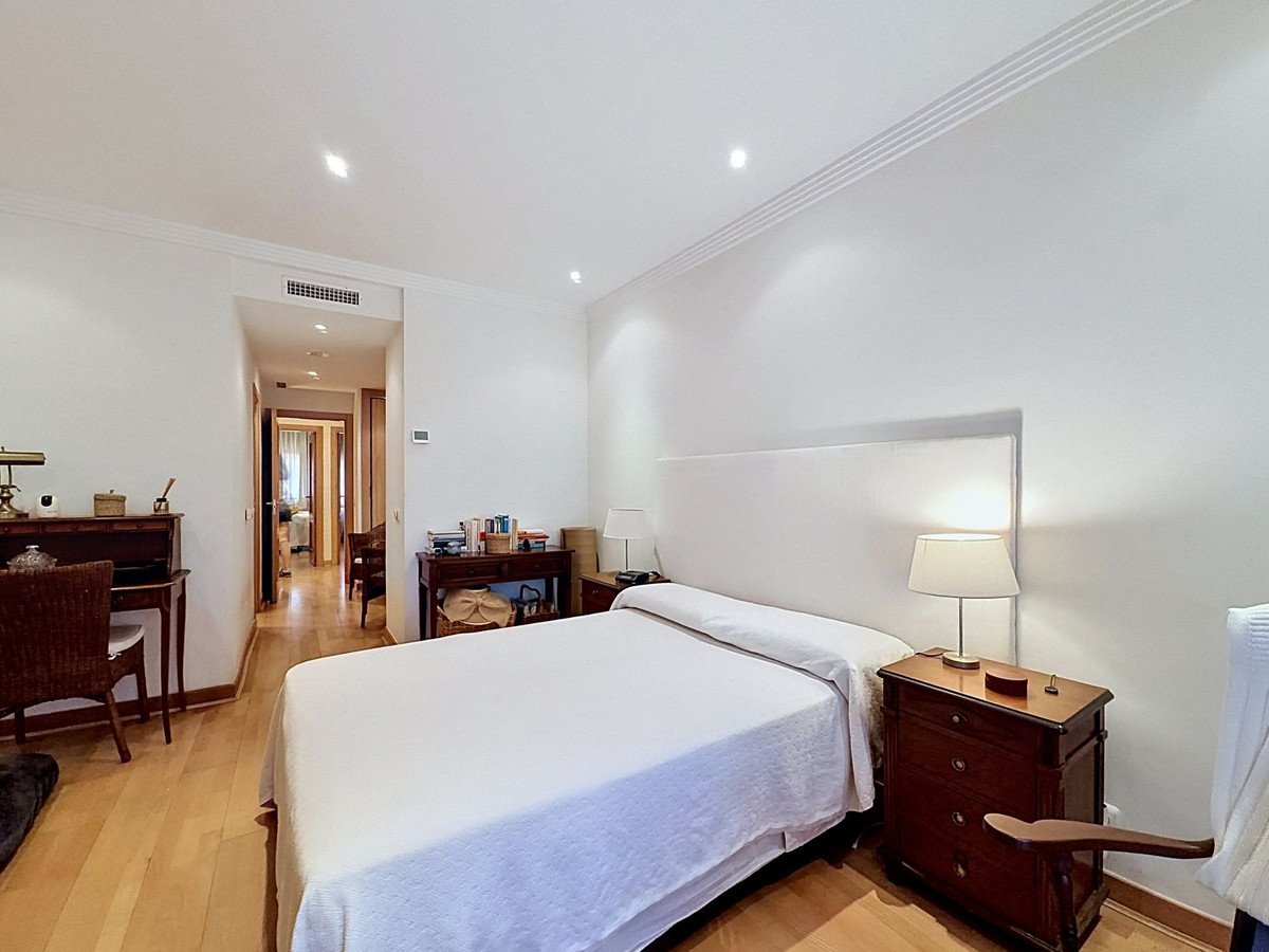 4 Bed Ground Floor Apartment in Costalita