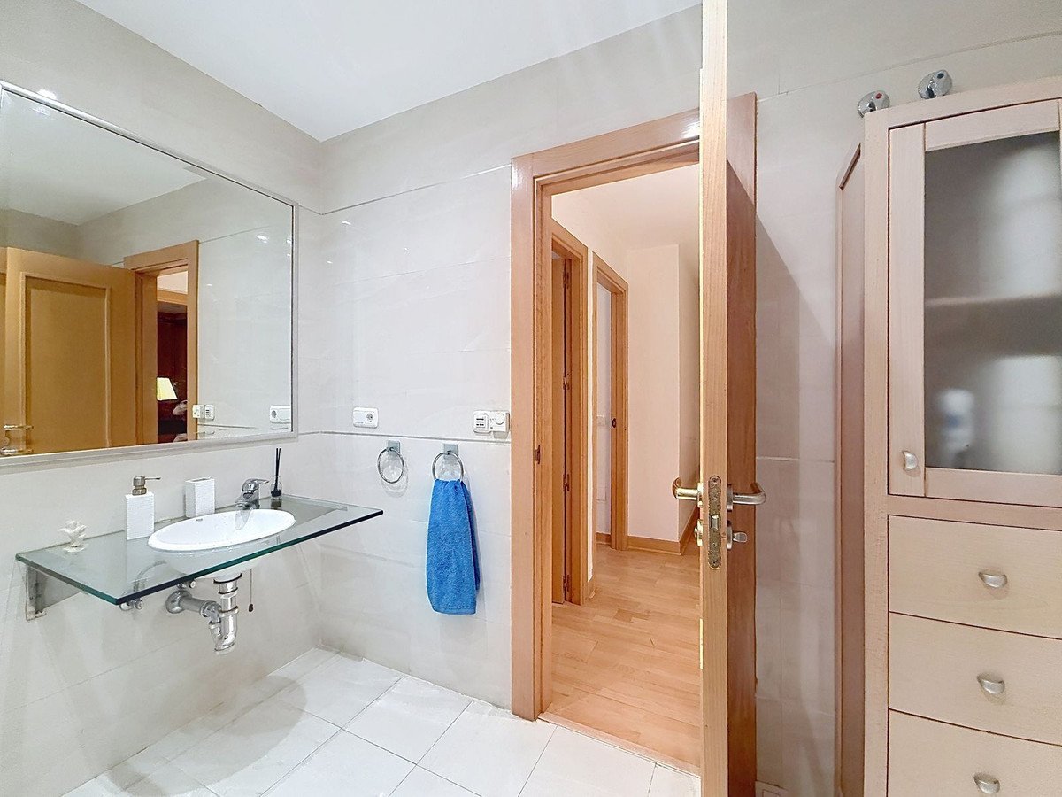 4 Bed Ground Floor Apartment in Costalita