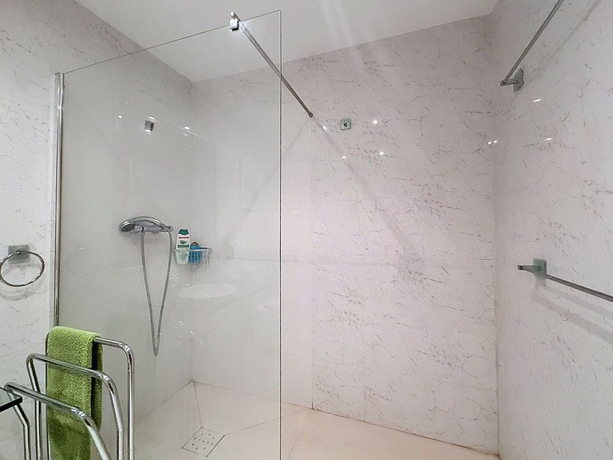 4 Bed Ground Floor Apartment in Costalita