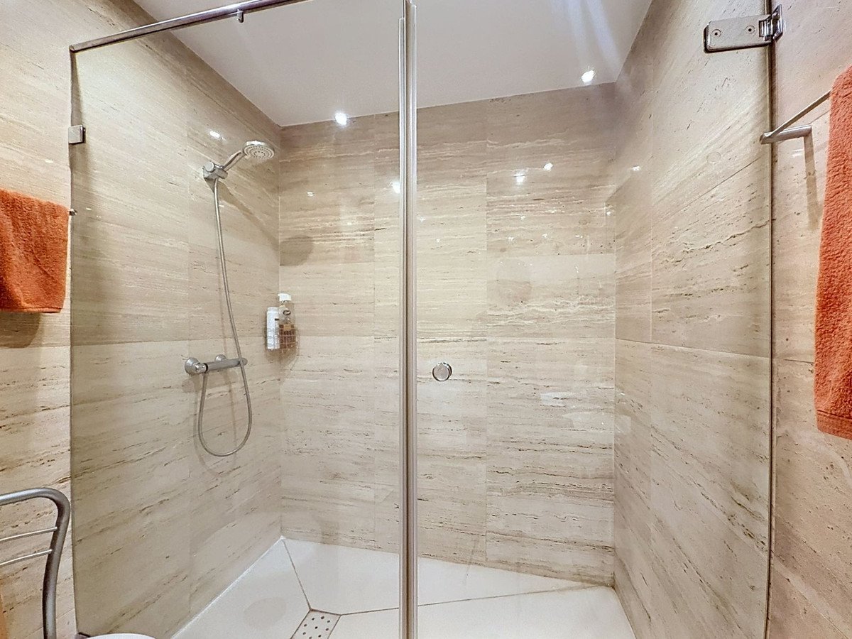 4 Bed Ground Floor Apartment in Costalita