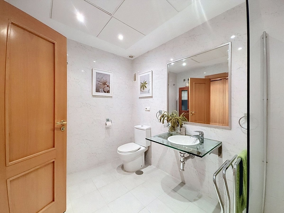 4 Bed Ground Floor Apartment in Costalita