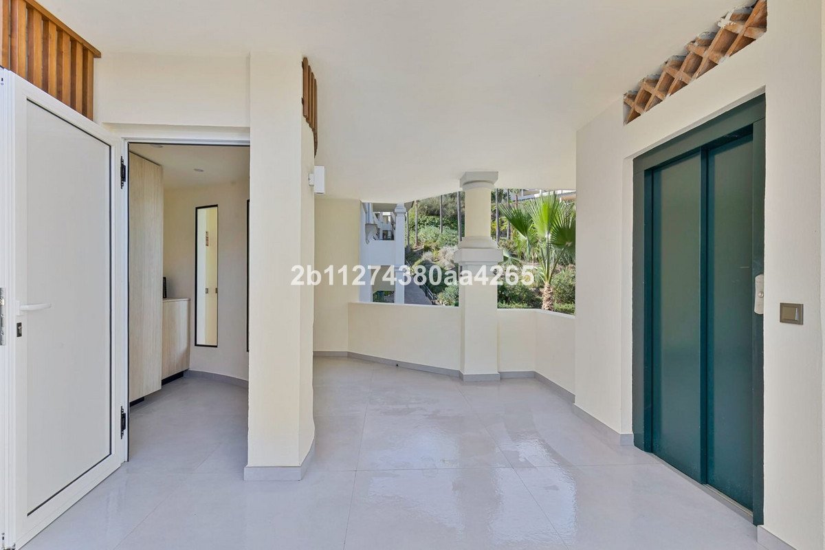 3 Bed Penthouse Duplex in Marbella